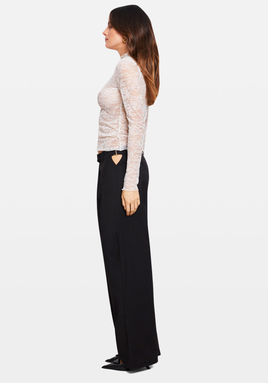 LACE LONG SLEEVE TOP WHITE