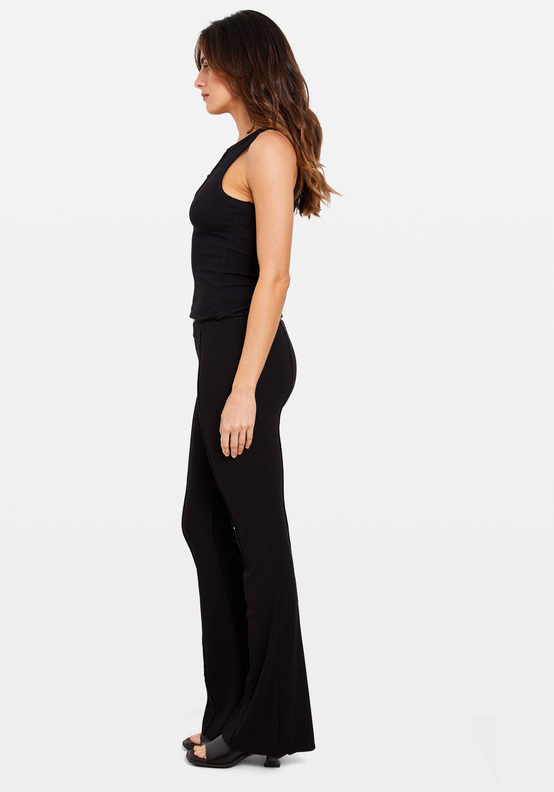 RIBBED FLARE PANT
