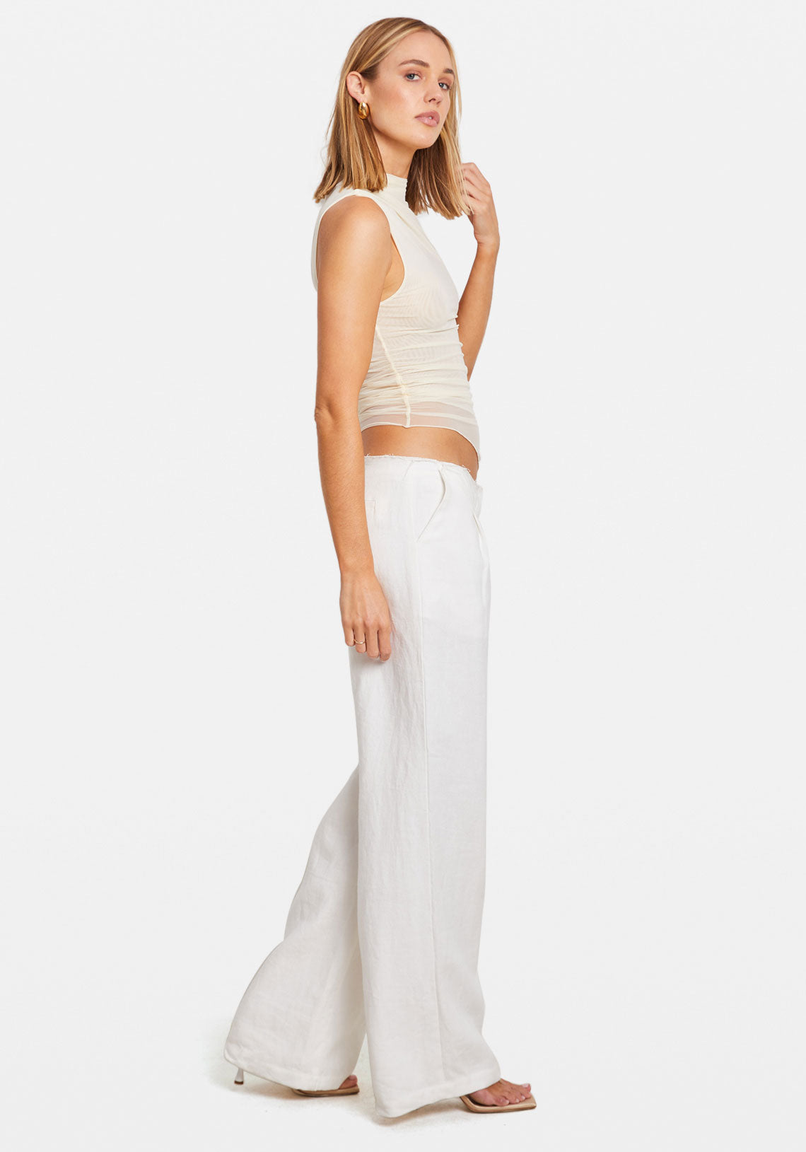 DRAPED MESH TANK IVORY